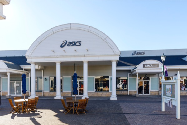 ASICS FACTORY OUTLET / アシックス ファクトリーアウトレット